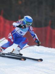 Alpine skiing at Pats Peak